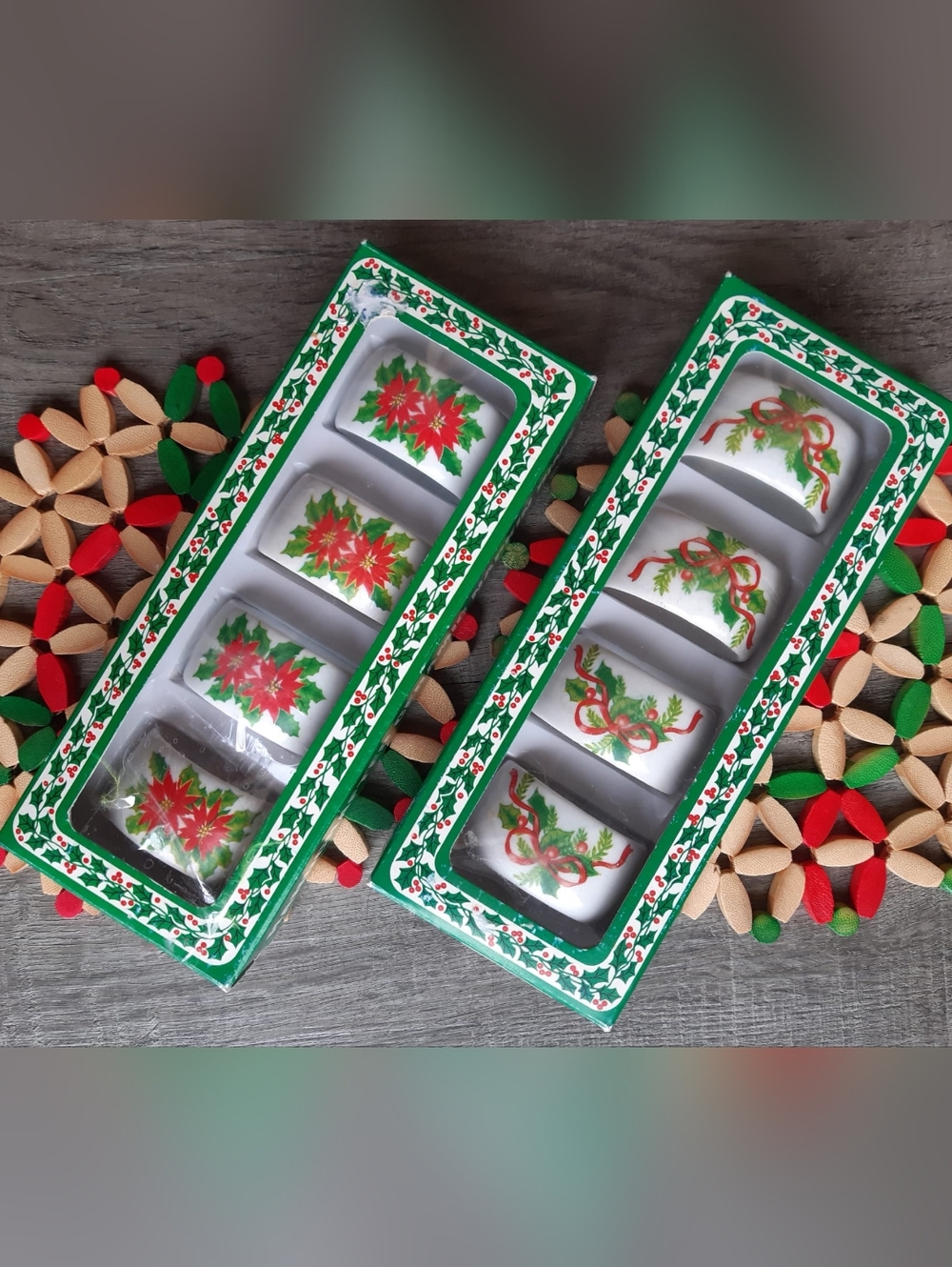 Holiday Poinsettia Ceramic Napkin Rings - Set of 8 (Green & Red)
